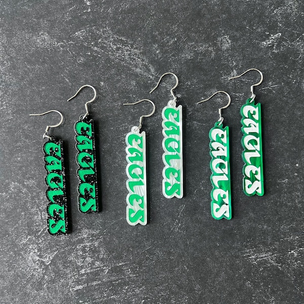 Pendientes de fútbol retro de los Eagles, joyas para fanáticos del fútbol de Filadelfia, pendientes deportivos verdes ligeros, regalo para fanáticos de los deportes de Filadelfia