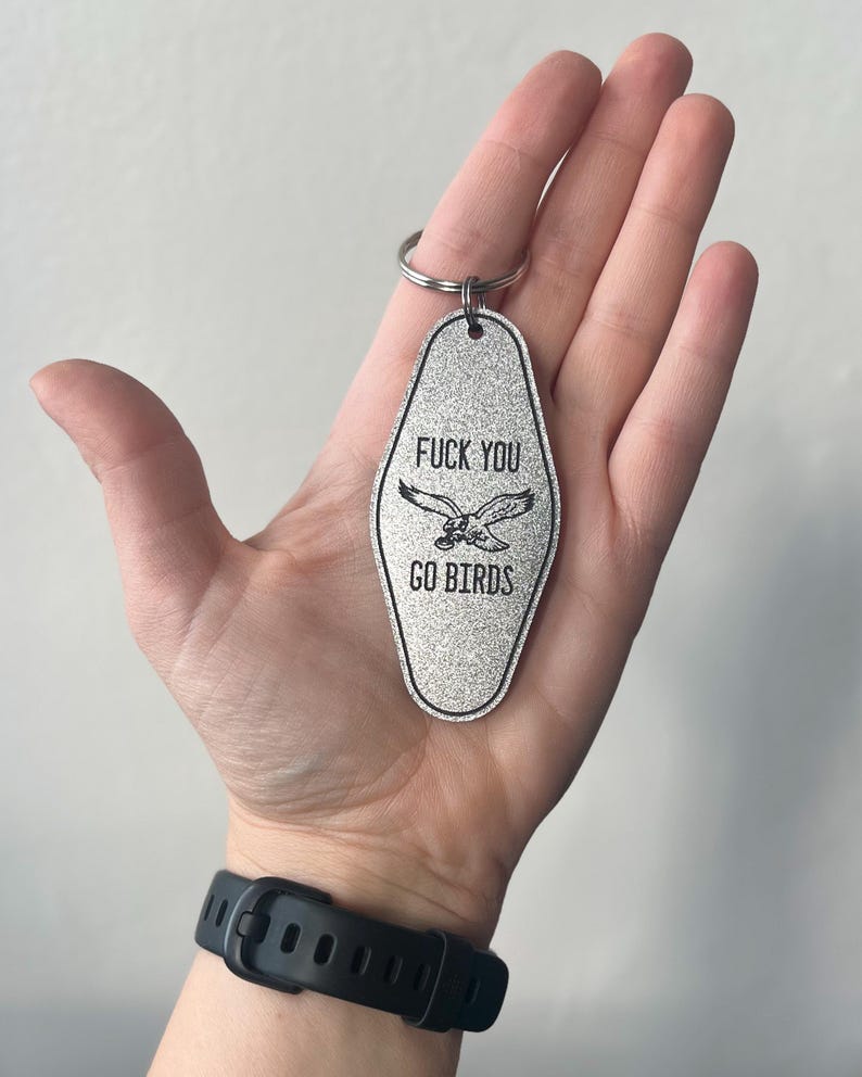 Philadelphia Eagles keychains, hand painted Philly sports keychain, sassy Eagles fan gift, Go Birds keychain, acrylic football accessories afbeelding 3