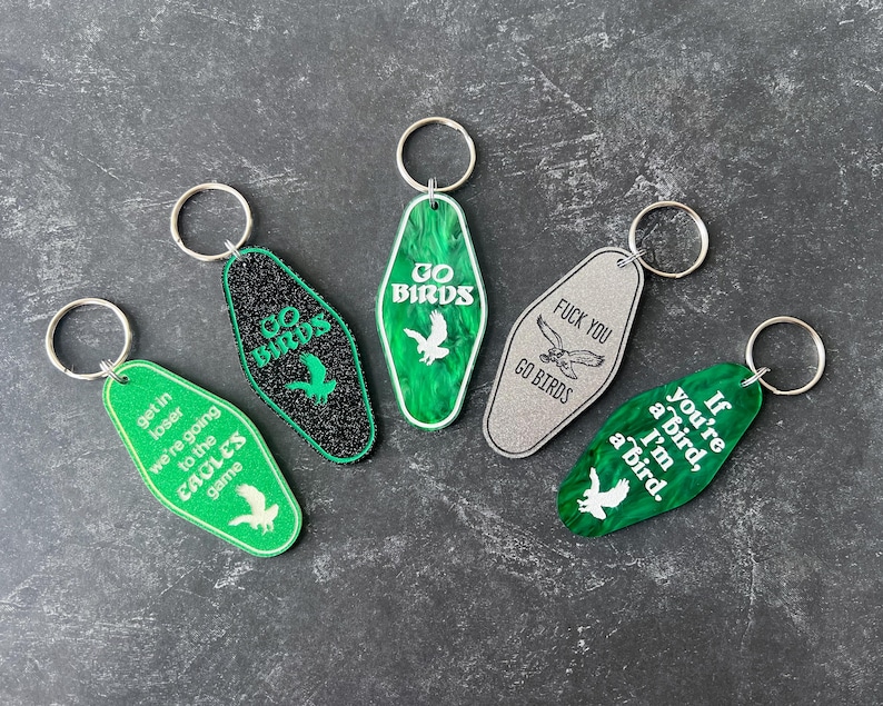 Philadelphia Eagles keychains, hand painted Philly sports keychain, sassy Eagles fan gift, Go Birds keychain, acrylic football accessories afbeelding 1