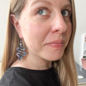 Celestial snake statement dangle earrings, purple star snake earrings, green snake jewelry, witchy accessories, acrylic halloween earrings zdjęcie 9