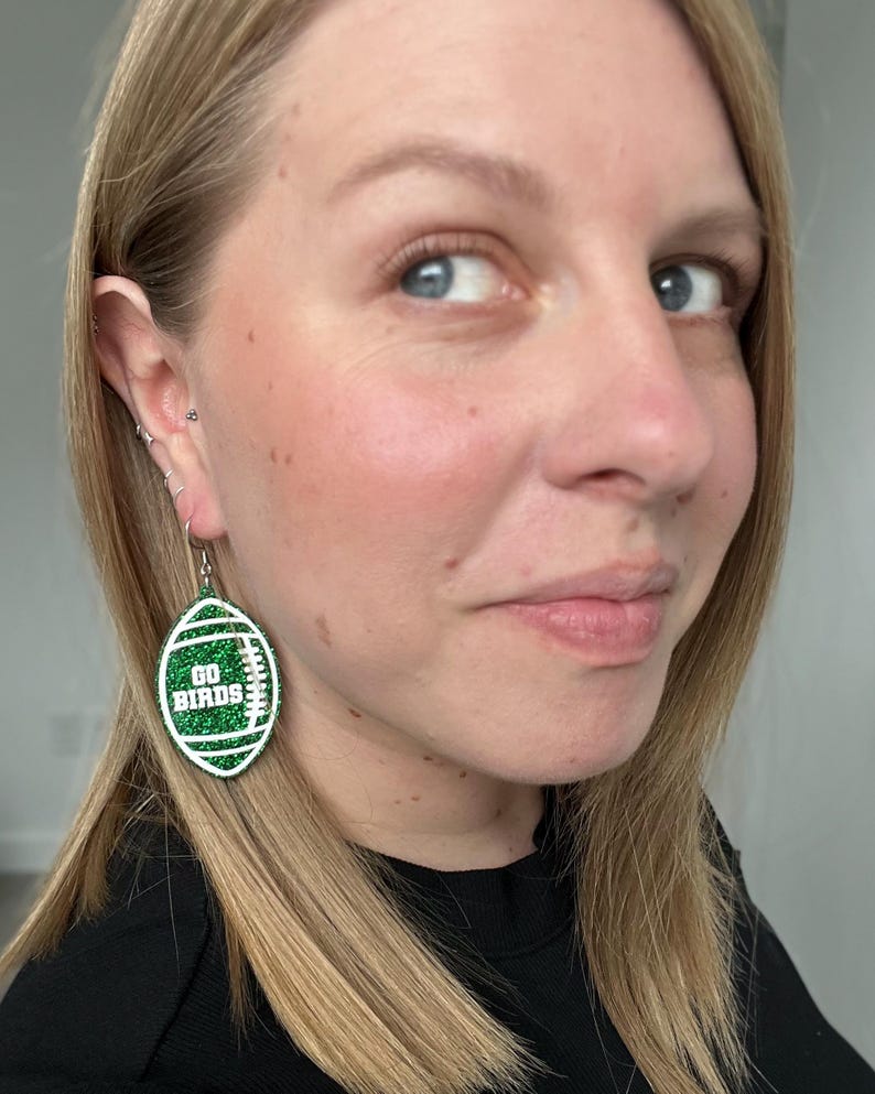 Green Glitter Eagles Earrings, Hand Painted Acrylic, Philly Football Gift zdjęcie 2