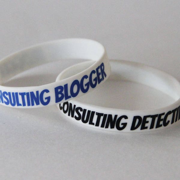 CLEARANCE Consulting Detective & Blogger Matching Friendship Jelly Rubber Bracelet Set