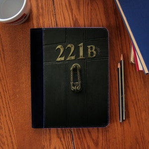 SHERLOCK &quot;221b Door&quot; Notizbuch in 3 Größen!