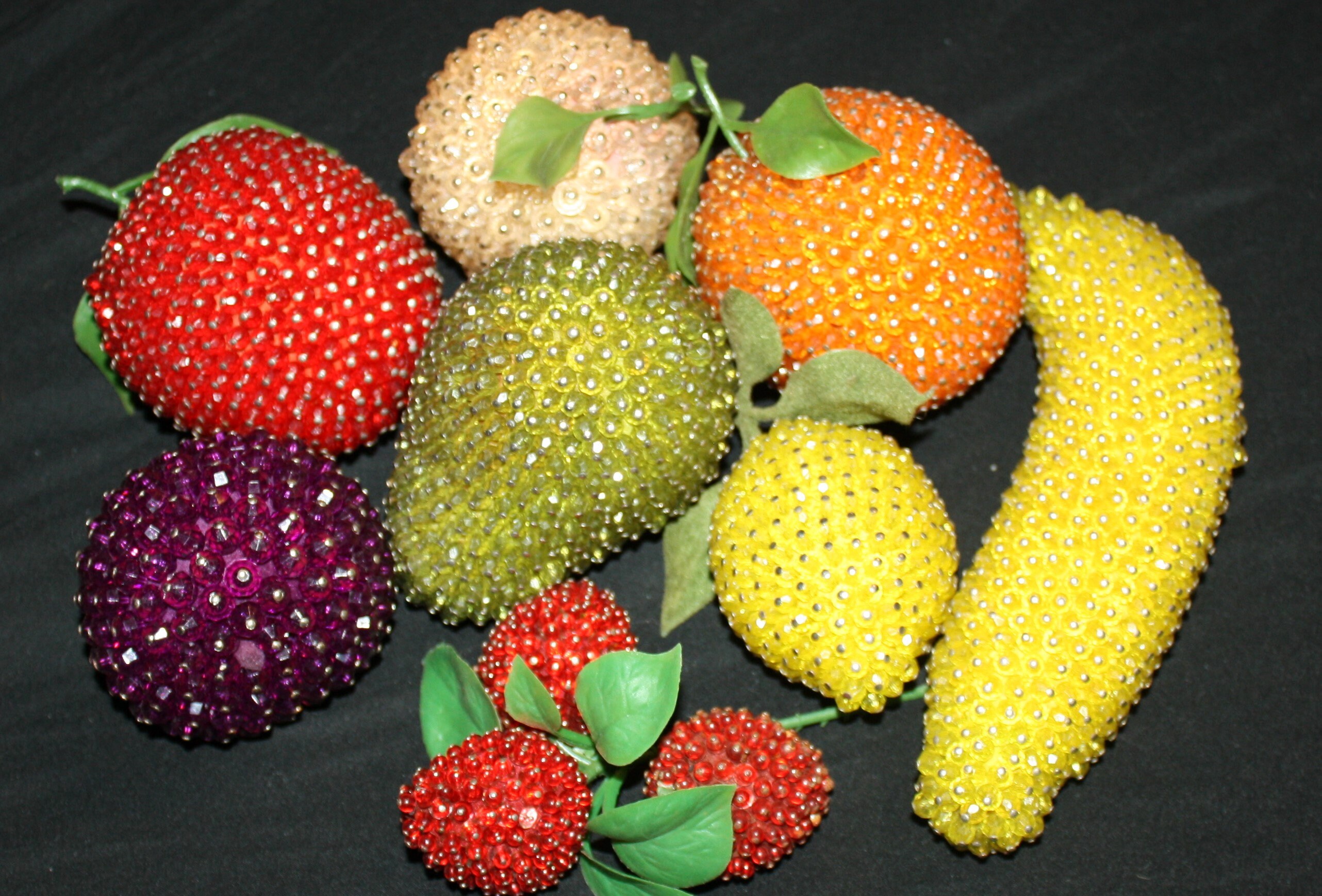 Vintage Retro Beaded Fruit Push Pin Handmade Centerpiece Décor, 8 Pieces