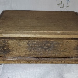 Antique Wooden Cigar Box w/Metal Closure Bar & Dovetailed Corners, Vintage Wooden Box, Vintage Storage, Vintage Decor