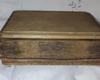 Antique Wooden Cigar Box w/Metal Closure Bar & Dovetailed Corners, Vintage Wooden Box, Vintage Storage, Vintage Decor