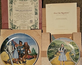 Vintage 1970s Knowles Collector Plates "Wizard of OZ “The Grand Finale” by James Auckland, Lot of 2