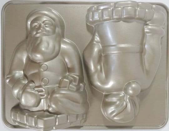 Williams Sonoma Nordic Ware Santa Claus Cake Pan 3D Christmas Cake Pan  Brand New