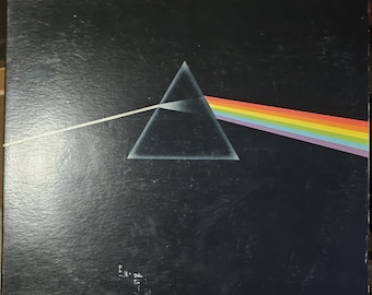 Vintage LP, Pink Floyd Dark Side of The Moon Vinyl Album, SMAS 11163 Gatefold w/2 POSTERS & 1 Sticker! Classic Rock