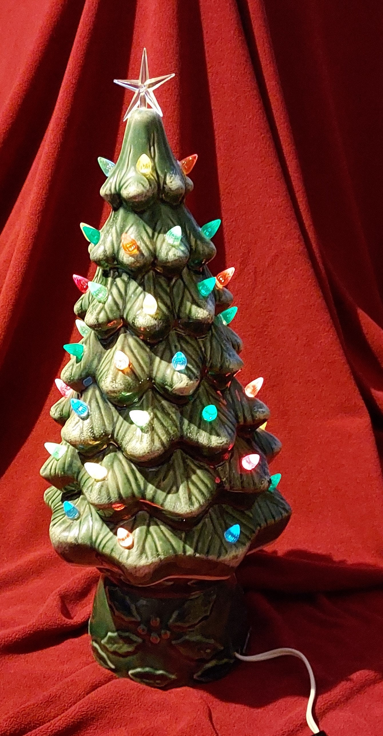 Video: History of vintage ceramic Christmas trees - The American Ceramic  Society