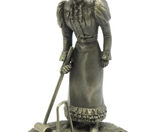 Vintage Franklin Mint Fine Pewter: The American People Collection, Gibson Girl 1876-1895, Immigrant 1896-1915, Homesteader 1856-1875