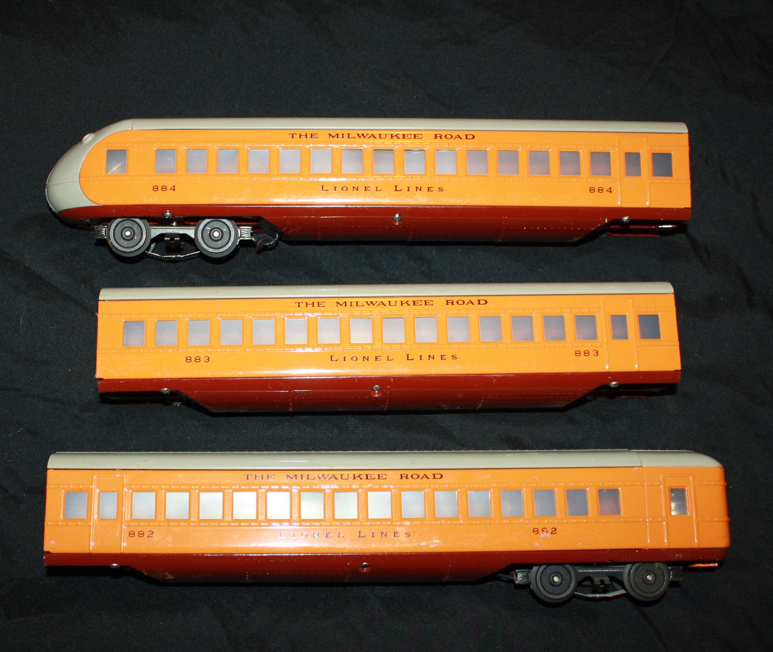 Lionel O Scale Modern Tinplate Hiawatha Passenger 3car set, 1988