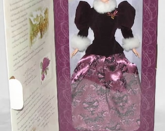 BARBIE, Hallmark Holiday Traditions Barbie Doll, Special Edition, 1996 Mattel #17094, NRFB