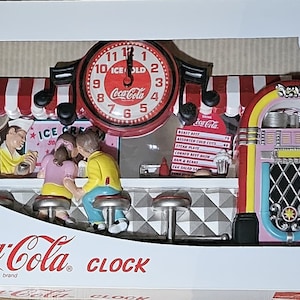 Coca Cola Collectibles, Burwood 3D Wall Analog Clock With Soda