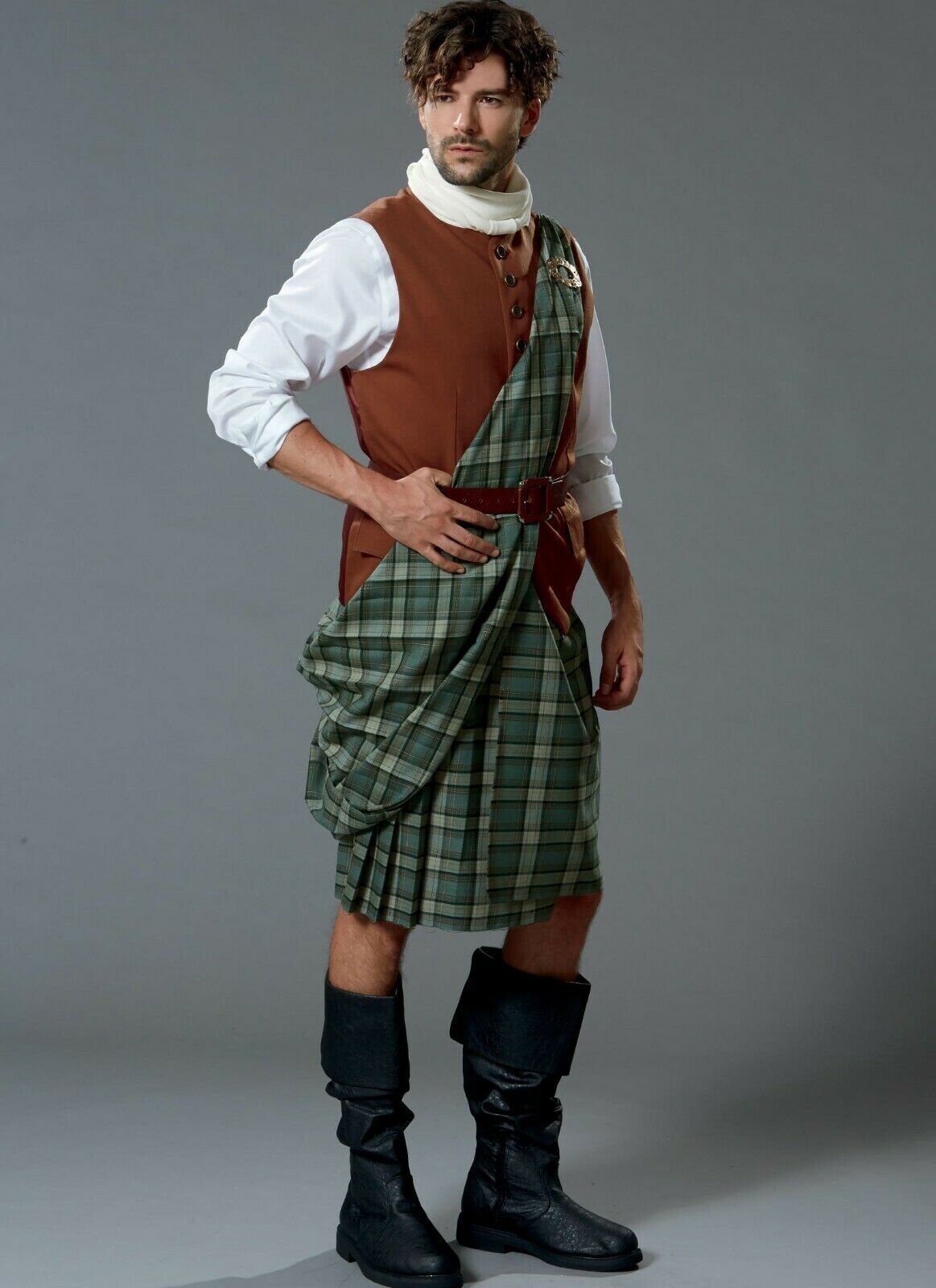 McCall's Costumes M7736, Sewing Pattern, Men's Renaissance Costume