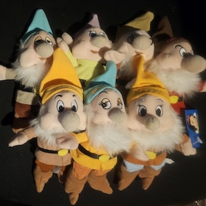Disney Plush Mini Bean Bag 7 Dwarfs, Dopey, Doc, Bashful, Sneezy, Happy, Grumpy, and Sleepy