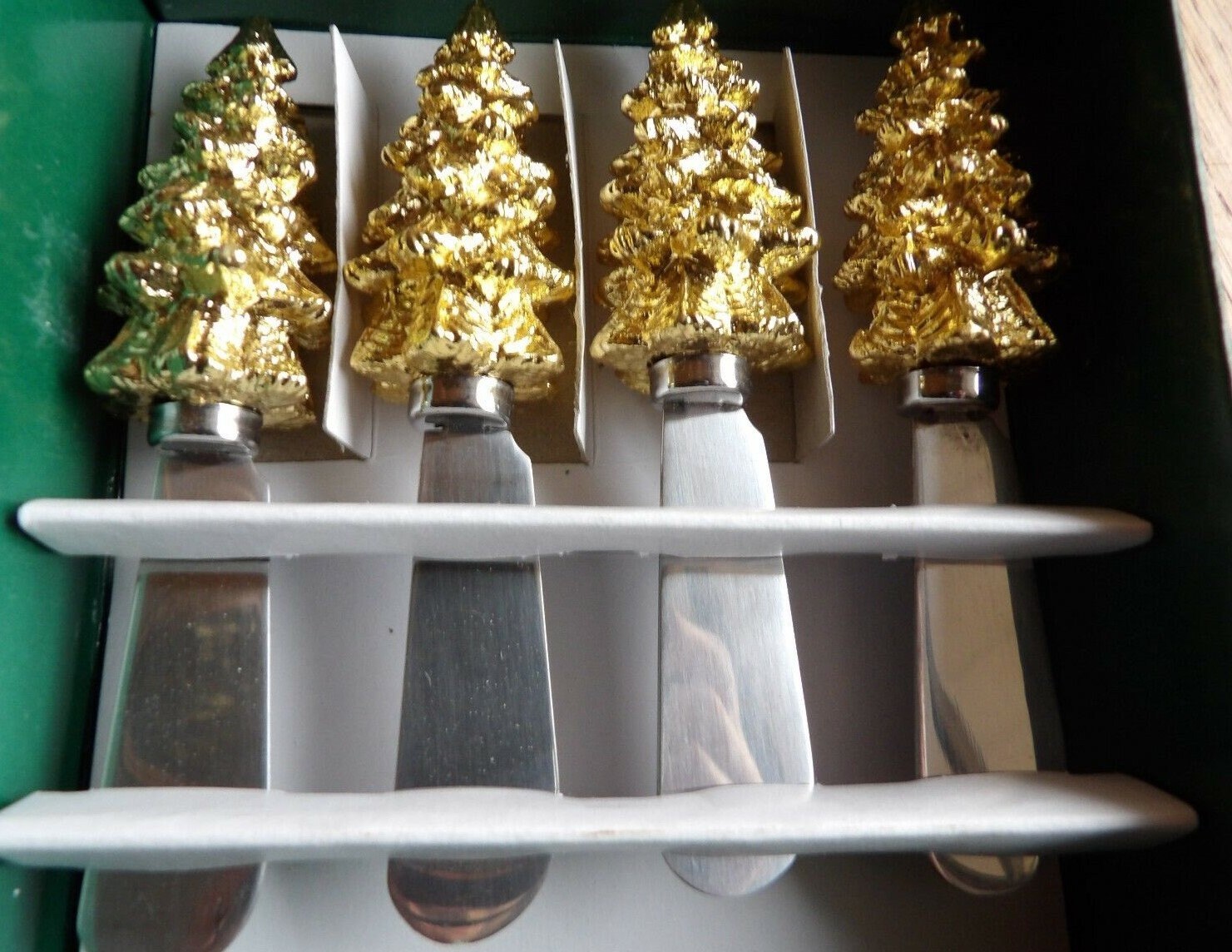 Gold Christmas Tree Stainless Sterling Spreaders, Boston Warehouse, Set of 4