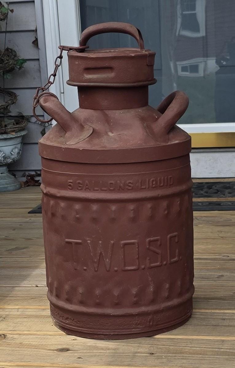 1930 Oil Can - Etsy Canada