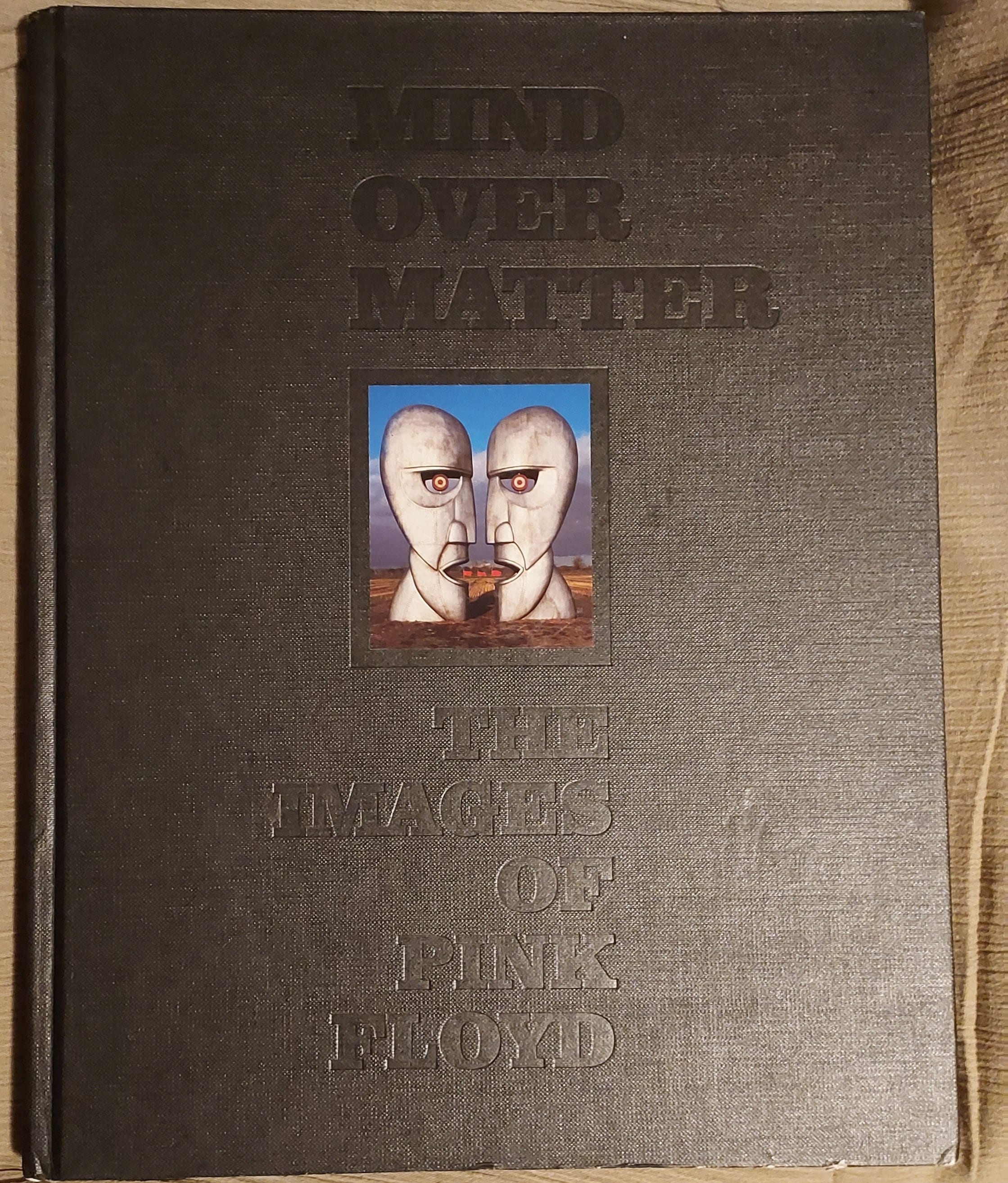 洋書 MIND OVER MATTER    PINK FLOYD 1997 MIND OVER MATTER-Images of Pink Floyd-Storm Thorgerson&