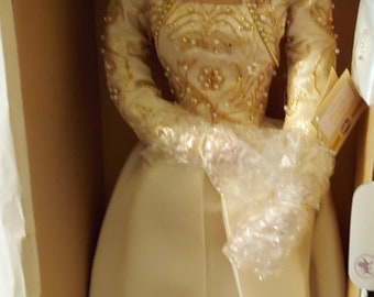 Ashton Drake Galleries, Princess Diana, Visionary of Style, Porcelain Doll, 1998 Portraits of Diana Collection