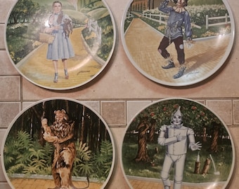 Vintage 1970s Knowles Collector Plates "Wizard of OZ “The Grand Finale” by James Auckland, Lot of 2
