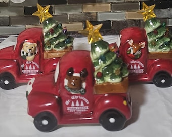 Holiday Decor: Santa's Magic Christmas Ornaments, Table and Mantle Decor & Ornaments