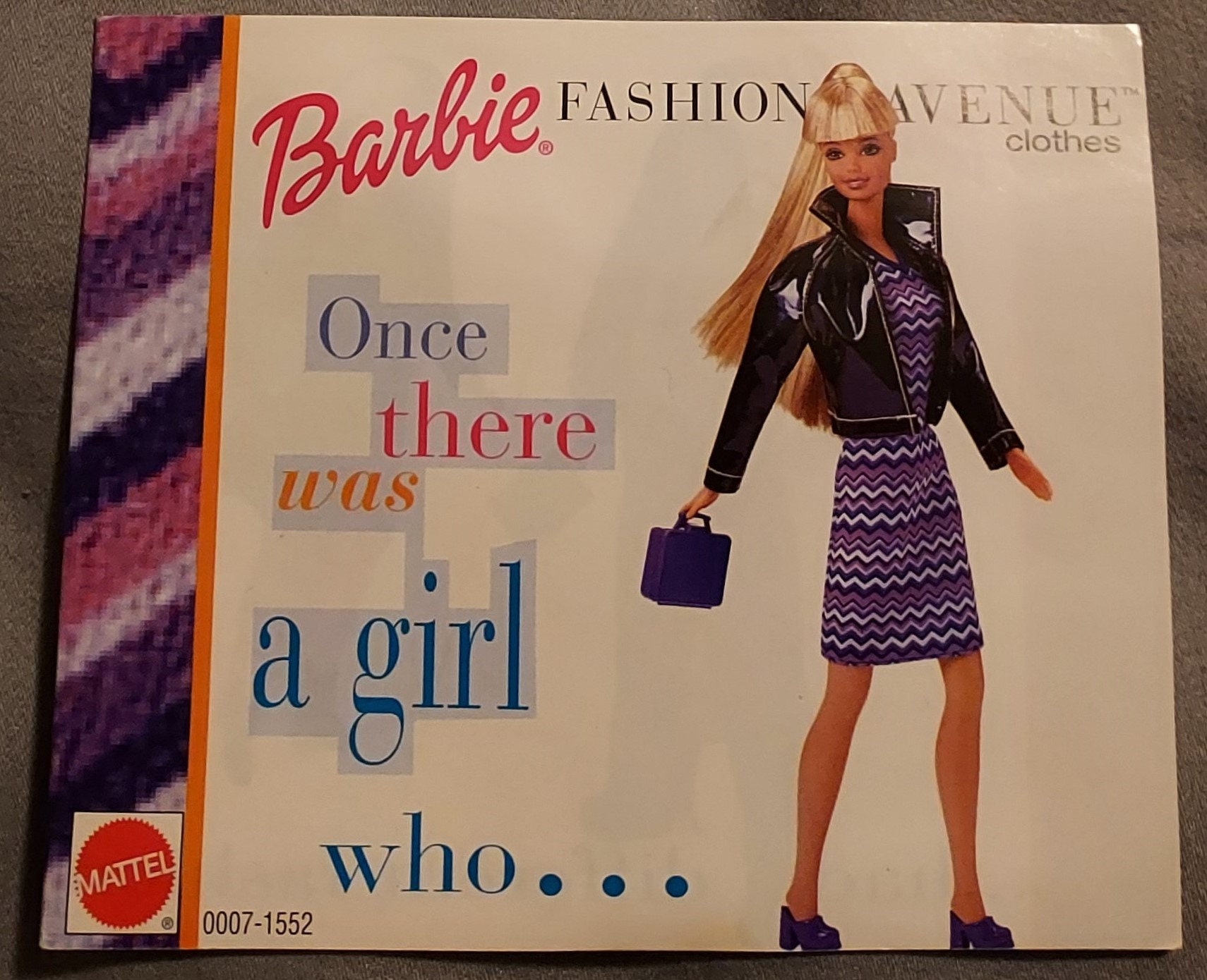 Barbie, World of Barbie Doll, Fashion Mini Fold Out Clothes