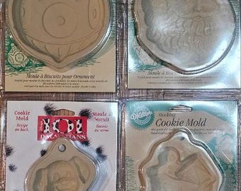 WILTON Clay Ovenproof Cookie Molds