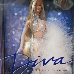 Barbie Diva: All That Glitters Doll from 2002 | Such a beaut