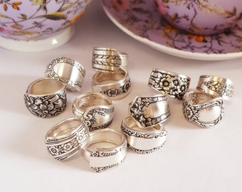Spoon Ring, Vintage Spoon Ring, Silverplate Spoon Ring, Floral spoon rings. Vintage jewellery.  Vintage jewelry. Vintage ring.