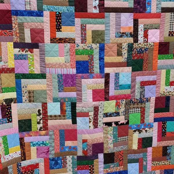 Scrappy Off Set Log Cabin Quilt