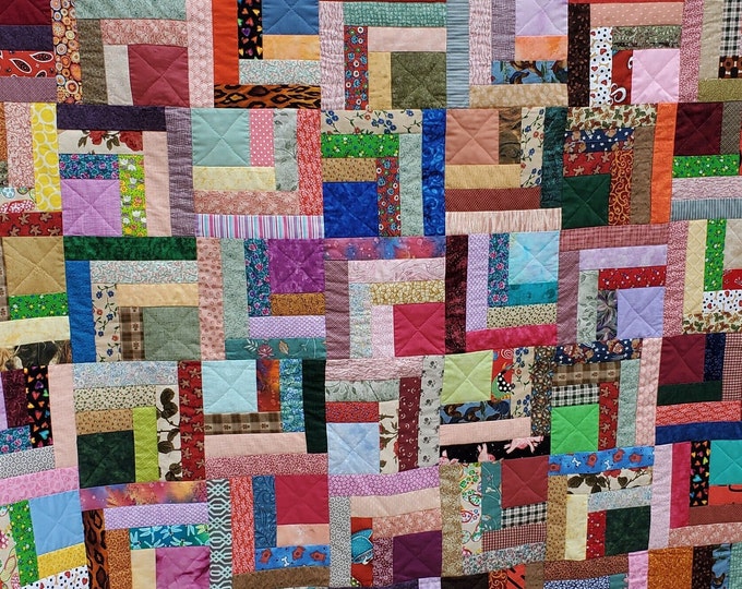 Scrappy off Set Log Cabin Quilt - Etsy