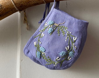 Linen baby bonnet with embroidered snowdrops. 100 %  linen; embroidered bonnet; embroidered baby bonnet.