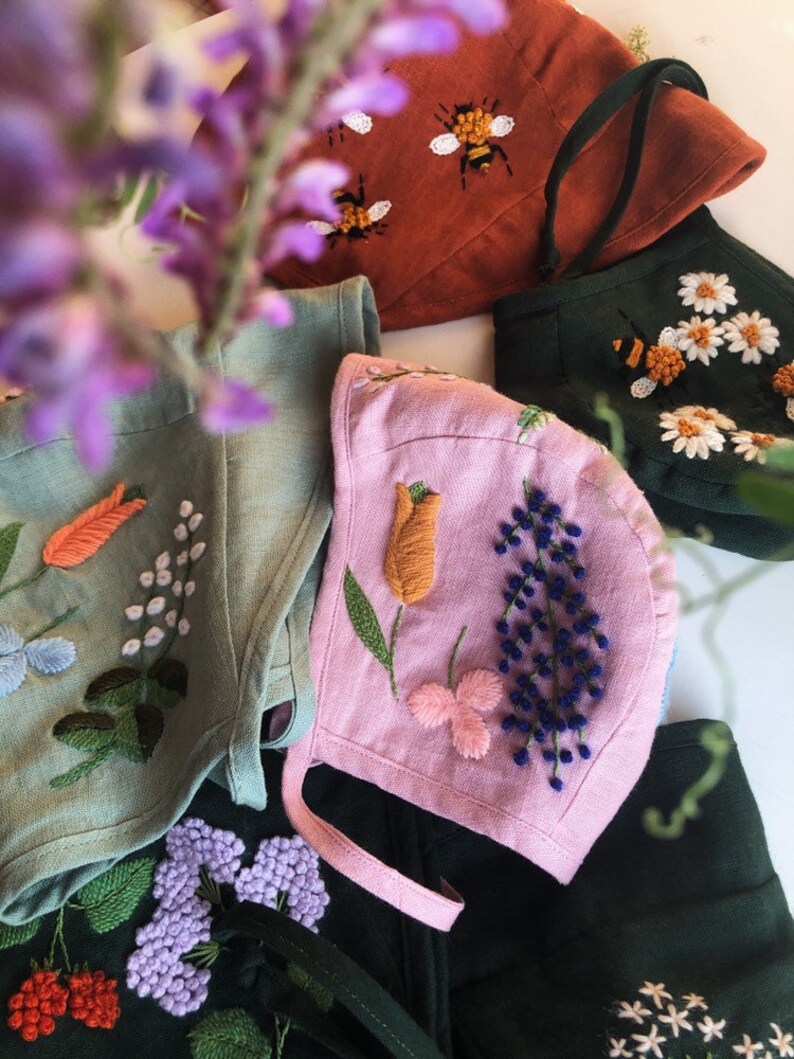 100 /% organic linen; Hand embroidery; embroidered baby bonnet. Linen baby bonnet with botanical embroidery