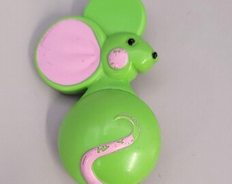 Vintage Avon Green Blouse Mouse Perfume Fragrance Pin
