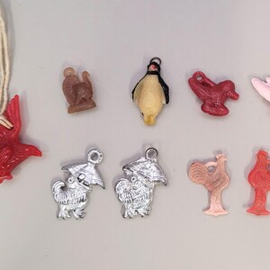 Vintage Bird Charms Lot of 9 Plastic Gumball Prizes Chickens Ducks, Eagle