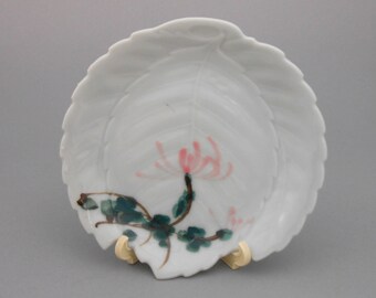 Leaf Shaped Trinket Dish with Pink Flower Hand Painted Made in Japan