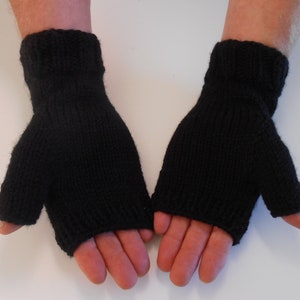 Fingerless Gloves for Men Christmas Gift for Him Hobo Gloves. Texting Gloves. Men's Black knitted gloves. Hand knit Mittens. Knitted Gloves image 9