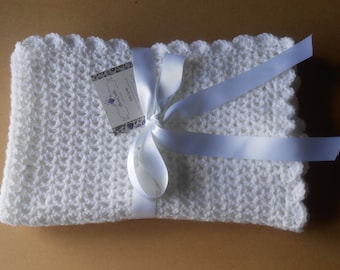 Crochet blanket, Christening Blanket,  White Blanket. Christening Shawl. Christening Gift. Gift for New Baby. Nursing Blanket. Irish Blanket
