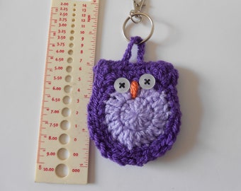 Crochet Owl Keychain,  Hand crochet gift for women/teens. Purple owl keychain. Owl pendant for purse. Teacher appreciation gift.