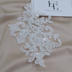Beaded lace applique bridal lace applique M0094 Ivory Lace applique French Chantilly lace applique 3D lace