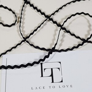 Black rick rack ribbon, 3 mm/0.12 inches wide black jumbo ric rac trim, sold by the yard, ST1069