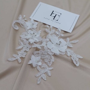 Off white lace Applikation, 3D Spitze Perlen Spitze Applikation, Französische Chantilly Spitze Applikation, 3D Spitze, Brautspitze Applikation M0022