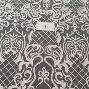 Tissu en dentelle de mariage ivoire, Dentelle Chantilly Français brodé, Dentelle de mariée blanche, Dentelle voile, Dentelle vendu au mètre