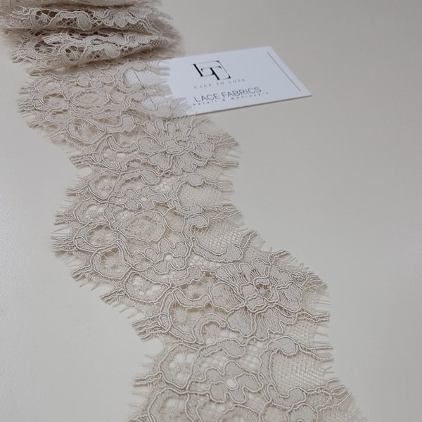 Light powder Lace Trimming by the yard, Spanish Lace Trim Alencon Lace Bridal Wedding Dress Trim White Lace Embroidered Mantilla Veil L11064