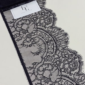 Zwarte delicate Franse chantilly-kant op maat gesneden, zwart kantdecoratielint, zwarte delicate fourniturenkant, LMT8201