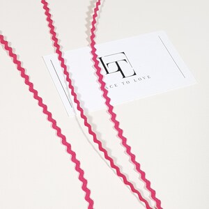 Roze rick-racklint, 3 mm/0,12 inch brede roze jumbo ric rac-versiering, verkocht op maat gesneden, ST1070
