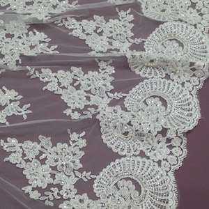 Perlen ivory Spitzenstoff, Pailletten Spitze, Alencon Spitze, Brautspitze, Hochzeitsspitze Weiße Spitze Gestickte florale Spitze Hof EVS024CB