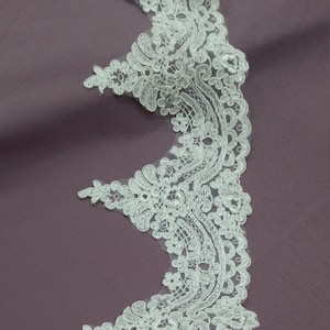 Corte de renda marfim no quintal, renda francesa, renda Alencon, vestido de noiva renda de casamento renda branca véu renda liga lingerie EVSL023C