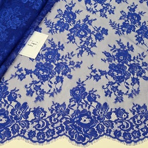 Tessuto in pizzo blu royal venduto al metro, materiale in pizzo francese Chantilly, tessuto per velo da sposa con ciglia, pizzo per abito da sera in nylon EVS199NC
